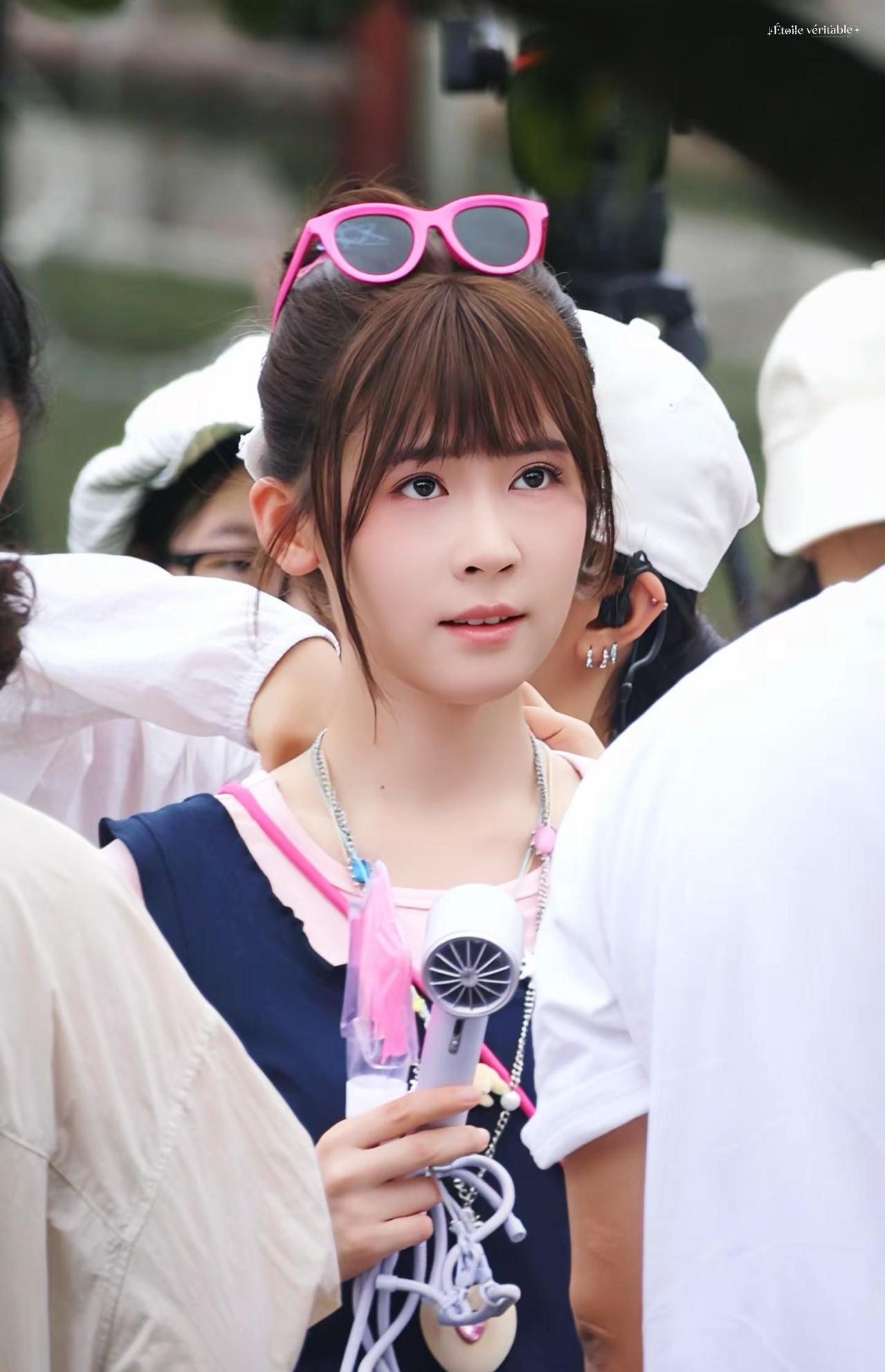 You can tell she's a princess～翟一莹 诱吻骄阳 向