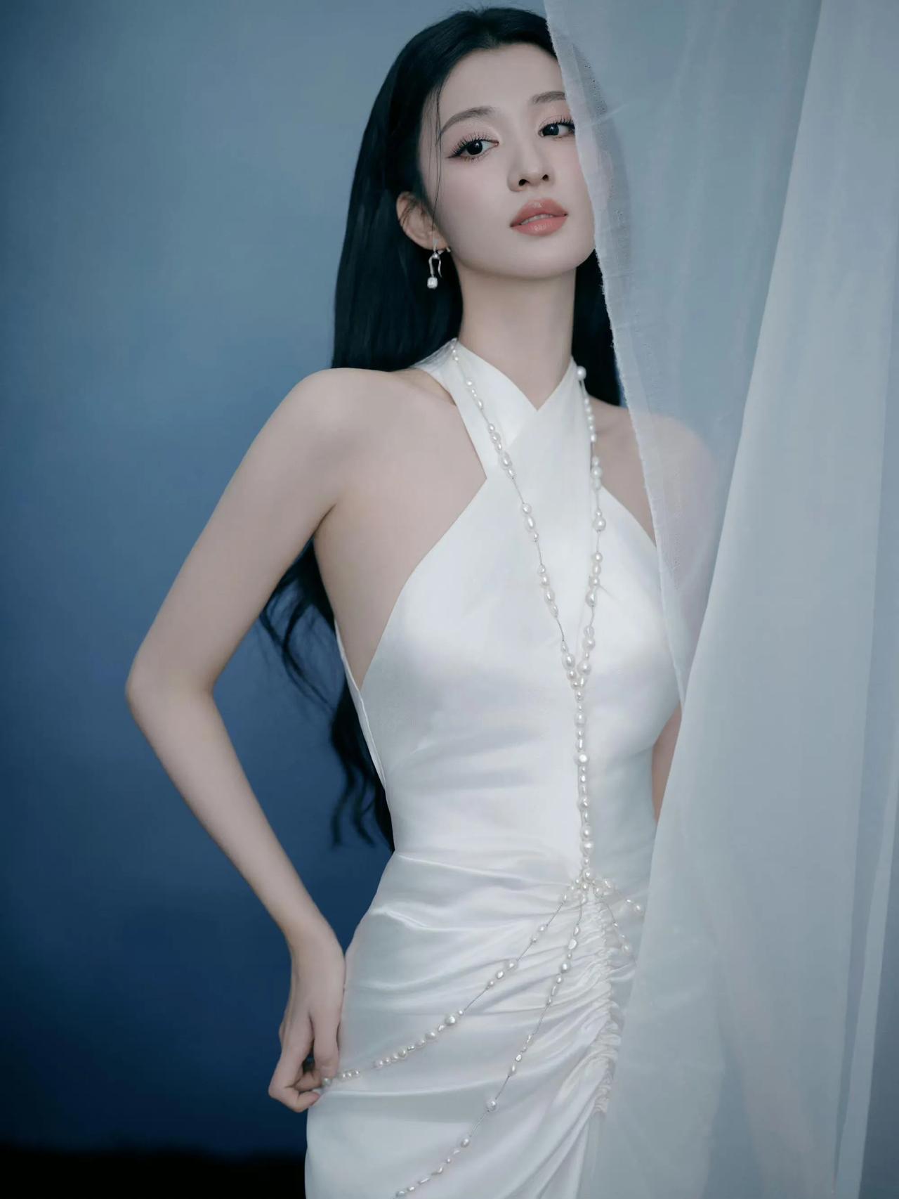 #你心中美女是什么样子#
窈窕淑女