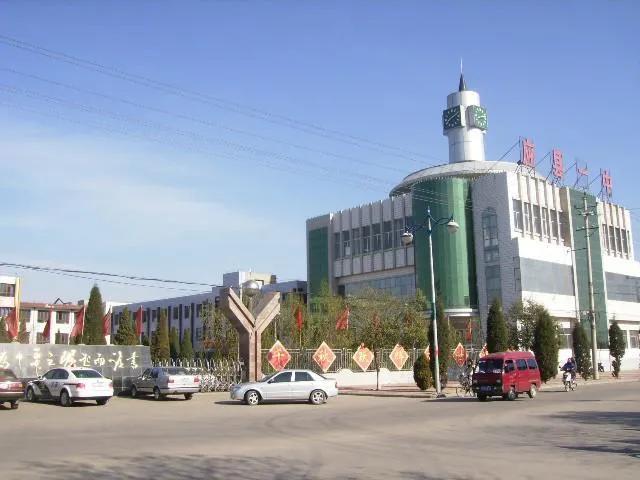 应县必须向怀仁学习！
原来的晋北名校应县一中，今年参加高考的人数有1499人，一