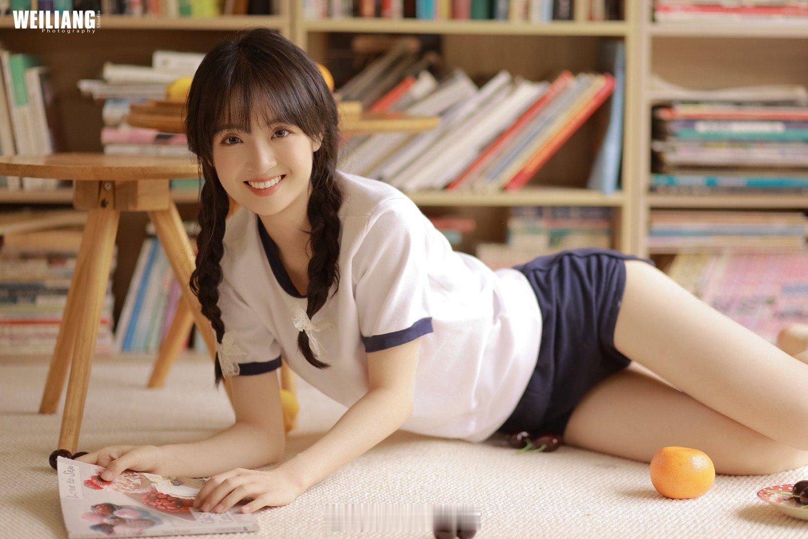 #微凉时光馆##西安约拍[超话]##少女写真# 可可爱爱初恋少女 ​​​