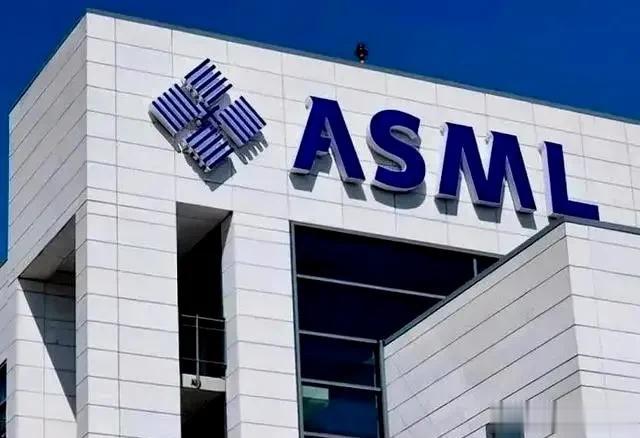 让美国战机飞不起来！我国开始绝地反击，外媒：这比芯片更严重

随着中美之间的经济