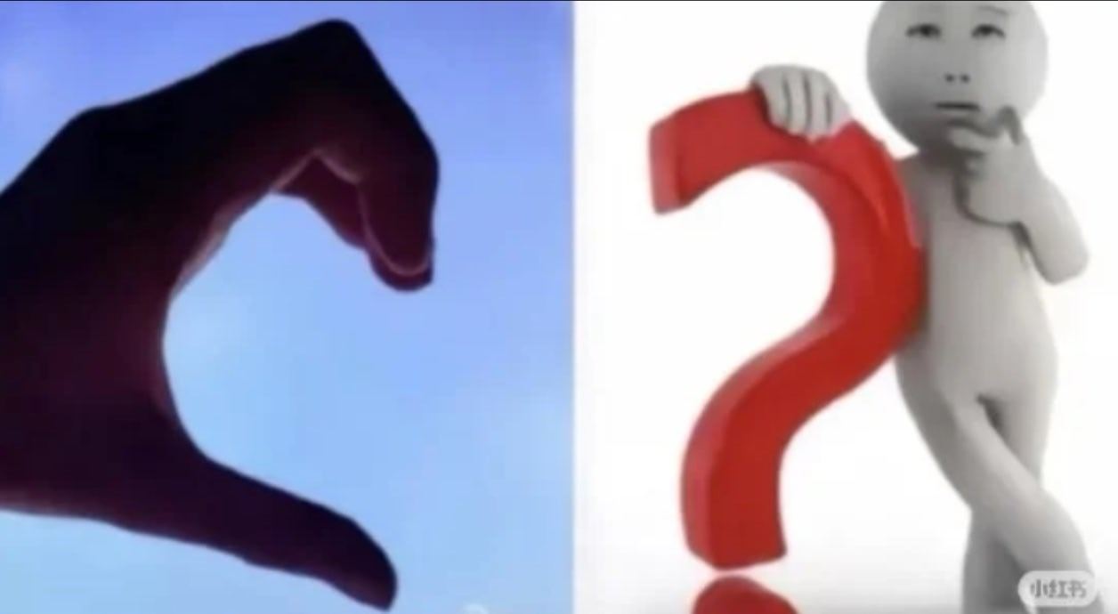 终于可以去王源立牌旁拍这个表情包了 