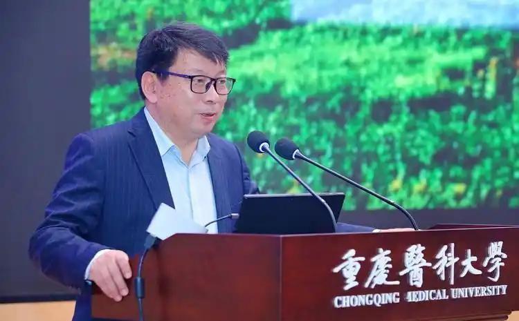 我国工程界大“乌龙”事件！2009年，重庆大学教授易志坚研究物质力学时，意外发现