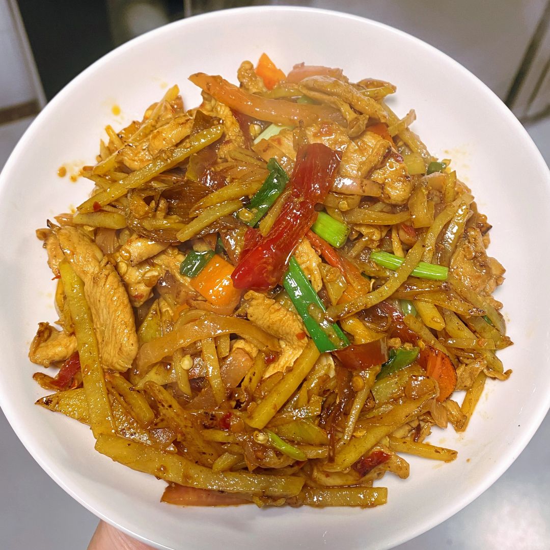 🌟泡菜鸡肉🌟真的非常非常非常的好吃，下饭！