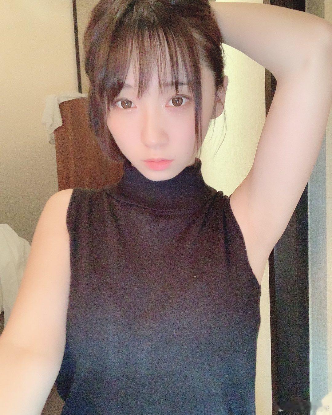 啾一个 伊织萌[超话] ​​​