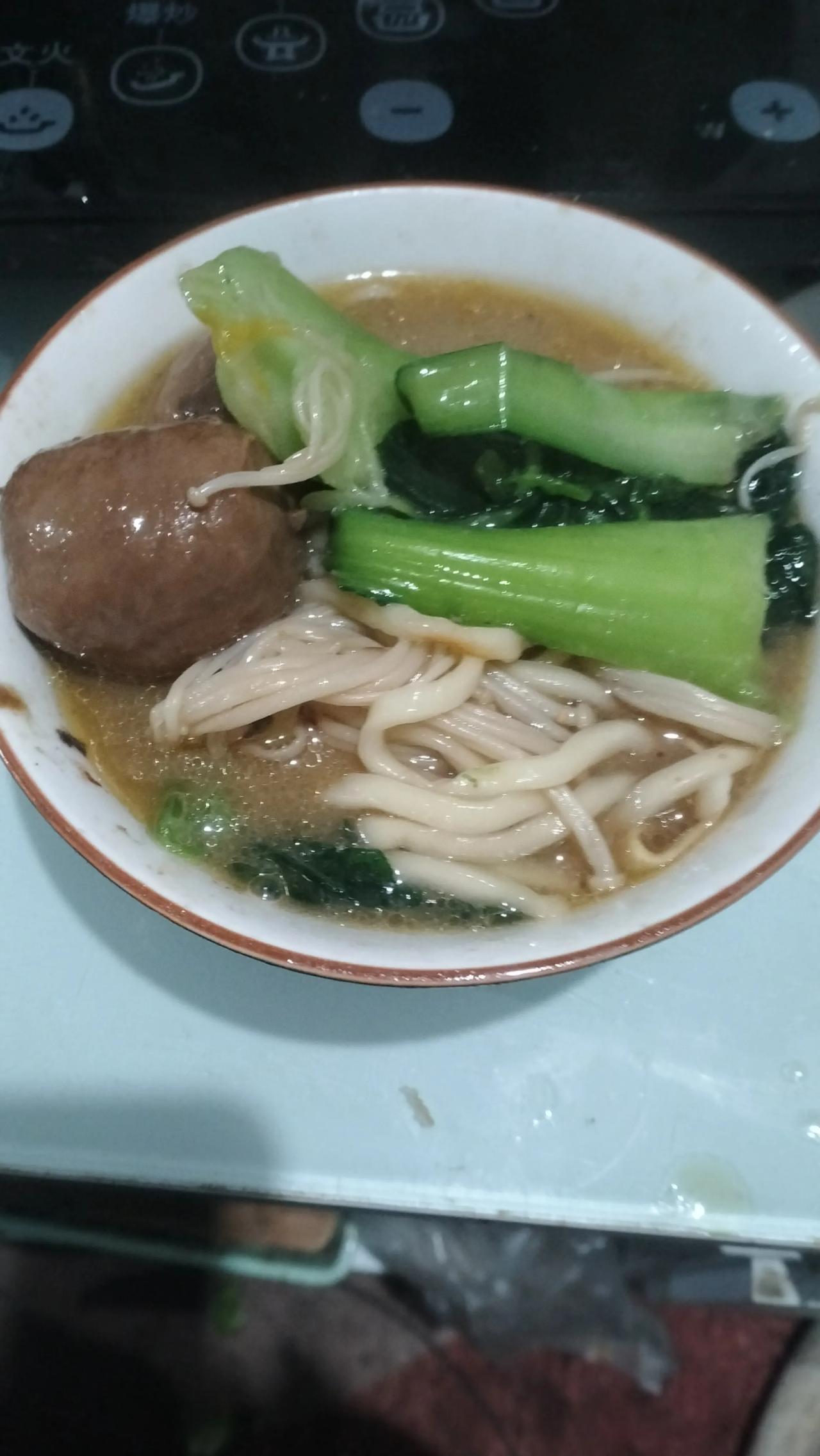 过去我以为做饭就是我应该做的，一直担心再婚以后，不让我做饭怎么办？现在才想明白，