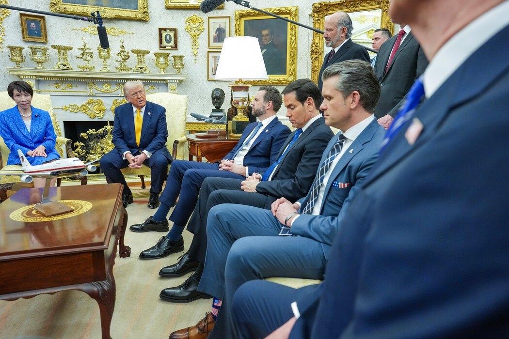 川普说话不是没分寸，只是要看说话的对象是谁！
“我要出其不意，还有谁比日本更懂偷