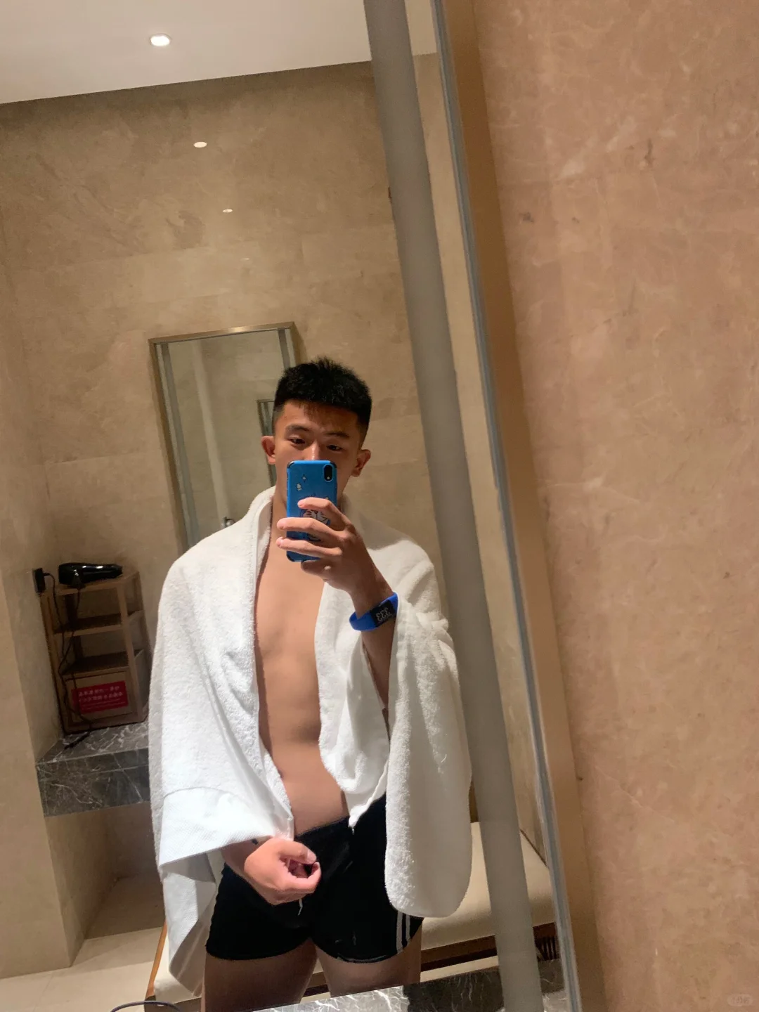 山东 来教我游泳吧哈哈