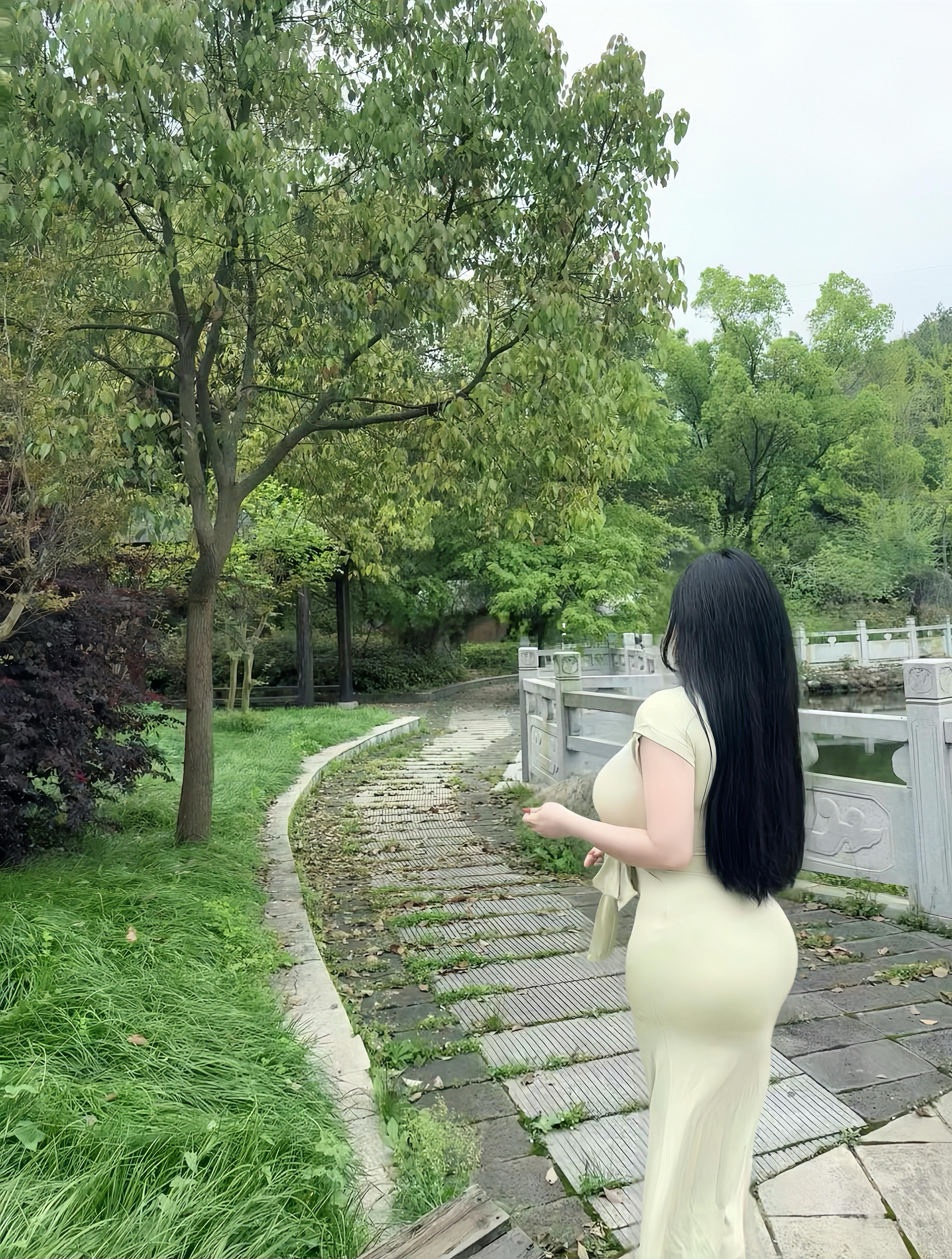 淡淡的顺顺的