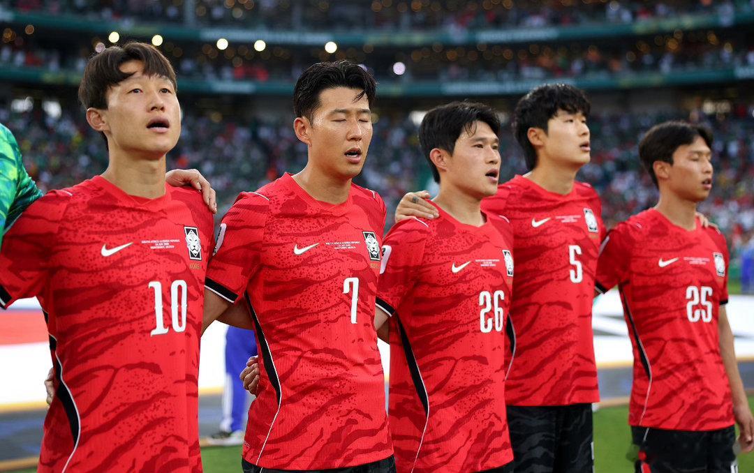 爆冷!世界杯-南非1-0韩国!队史首次出线 马塞科破门6月25日9:00，202