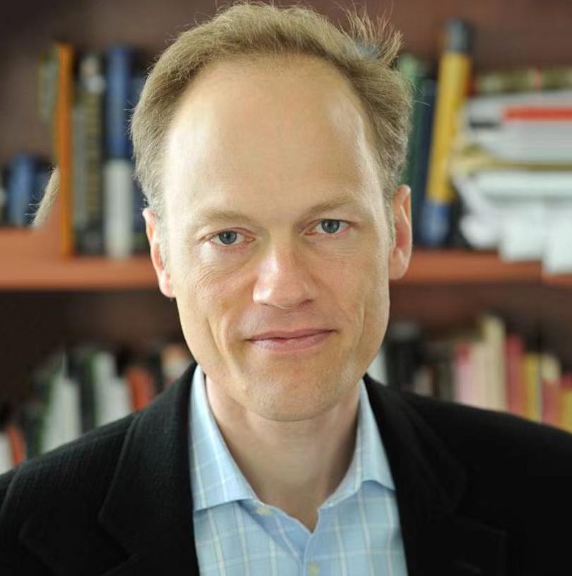 亲自赶赴中国考察后，美国学者再次抛出惊人言论，振聋发聩！
 
一篇刚刚登在纽约时