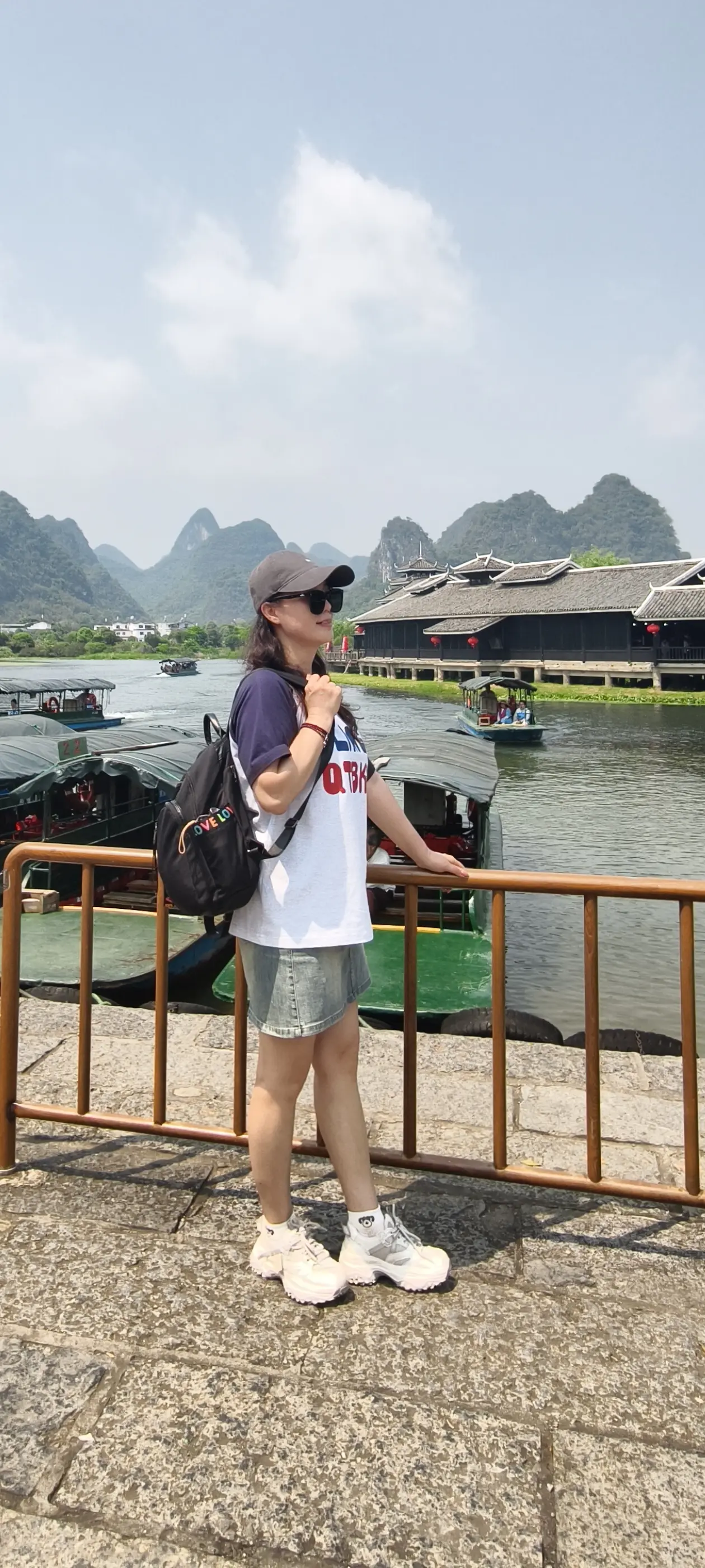 男人的一生，十八年的太子，一天的皇帝，10个月的奴才，一辈子的提款机...