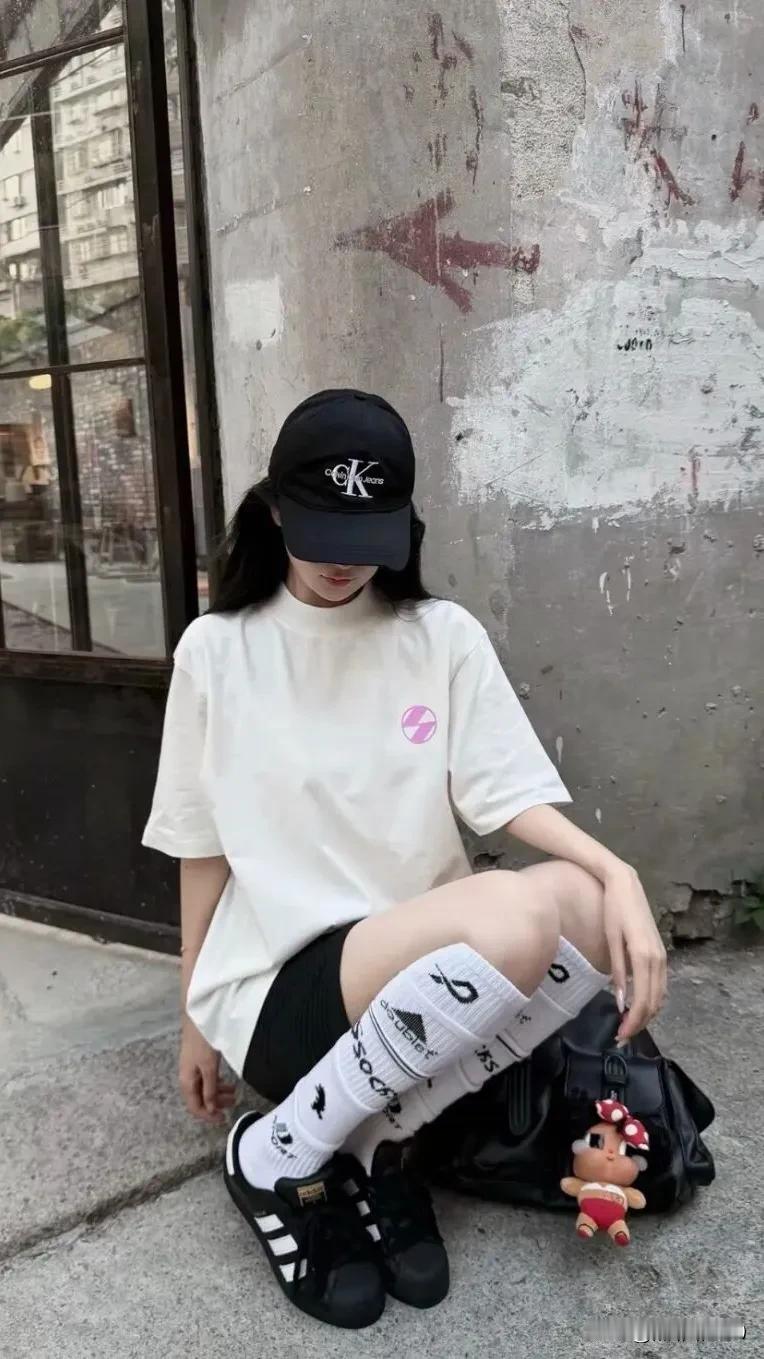 牙崩了，运气离家出走了吗？😭🦷

最近是真的不顺
工作一堆事压着
好不容易盼