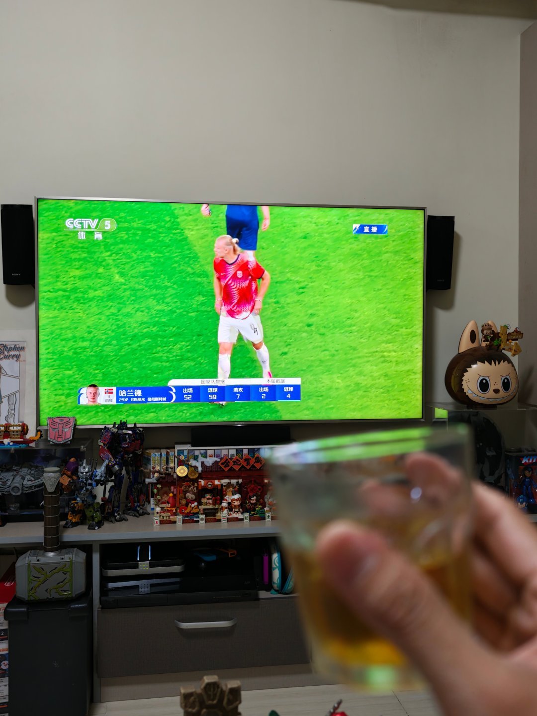 来，看看魔人布欧～(谁？谁要去勇士？？看球世界杯