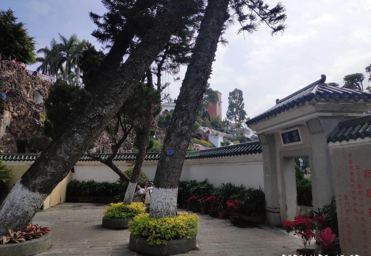 如果不缺钱，你还会工作吗如果自身有能力，也可以找到一份合适的工作，还是要工作的。