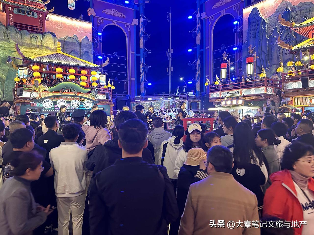 一起迎接五一带来！
青岛明月山海间，此刻！
五一来明月山 明月山海间夜景 青岛海