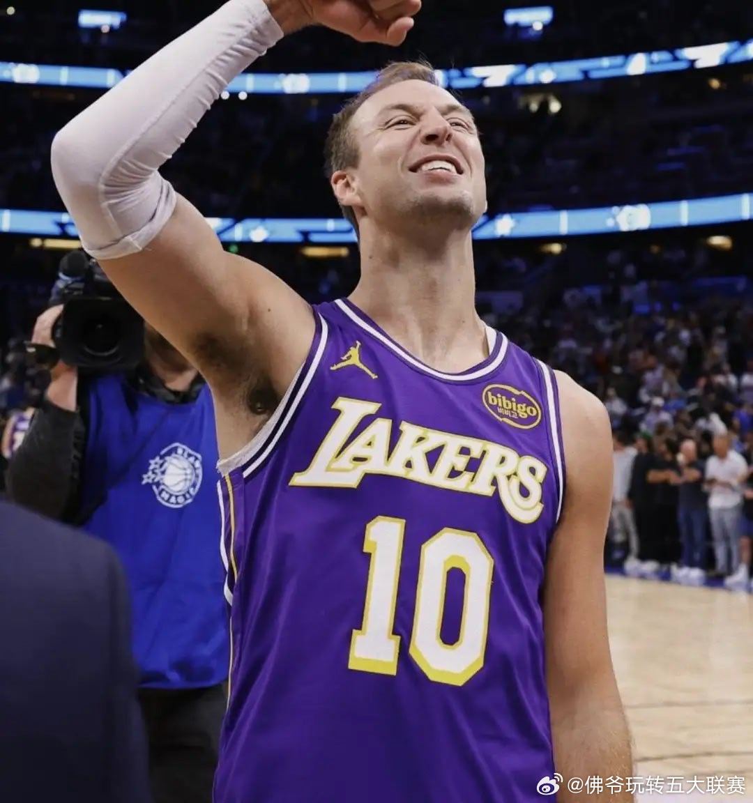 湖人VS活塞前瞻：东契奇解禁+坎宁安缺阵，10连胜唾手可得？暗藏爆冷隐患！湖人将