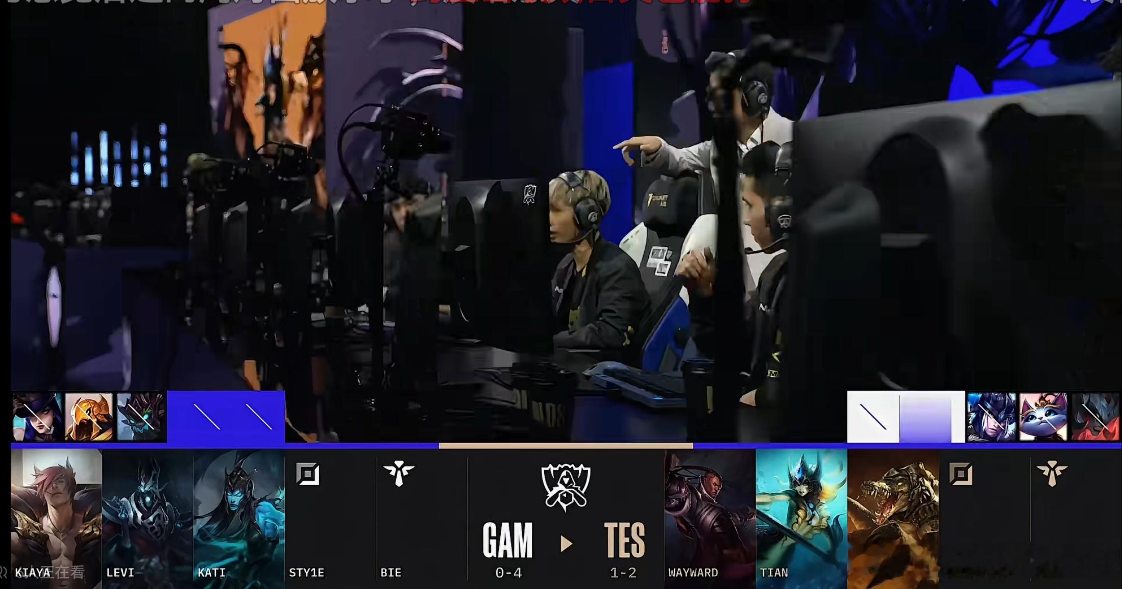 TSW 1 : 0 TESTSW大比分拿下第一局，BO5先声夺人。TSW的辅助B