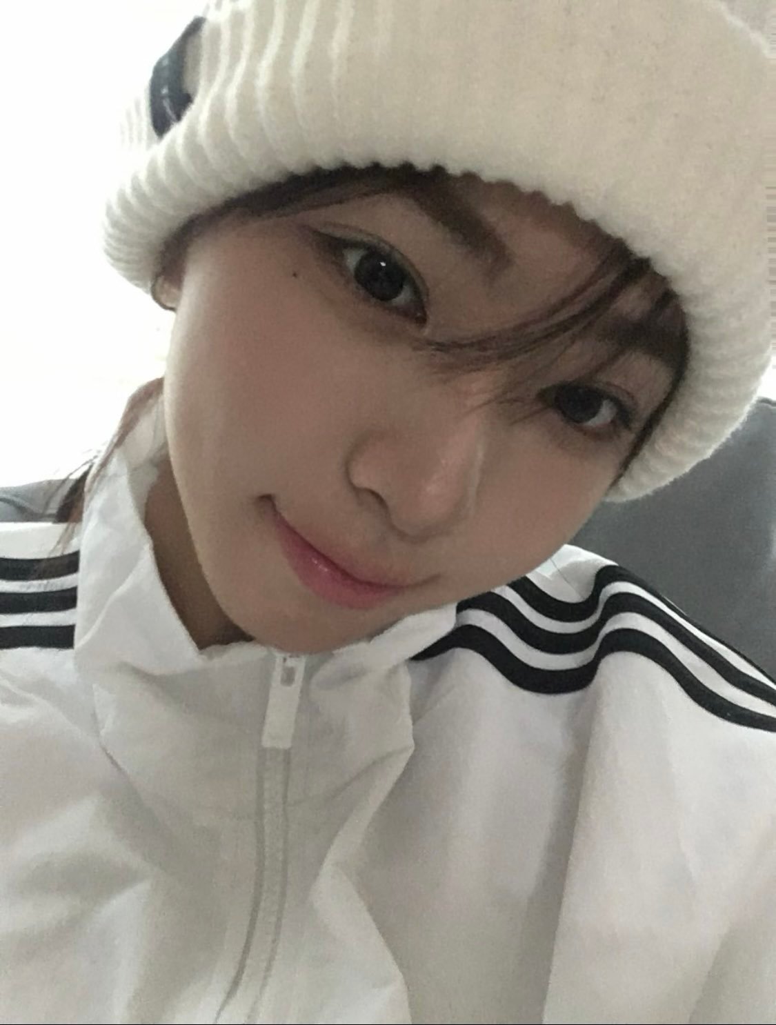 SAYMYNAME SHUIE杨舒萌  ⋅૮₍ › ˕ ‹ ₎ა ⋅˚⋅ 