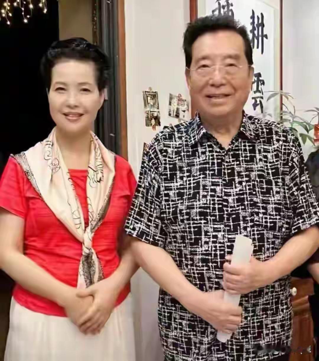 李双江
梦鸽
夫妻照
