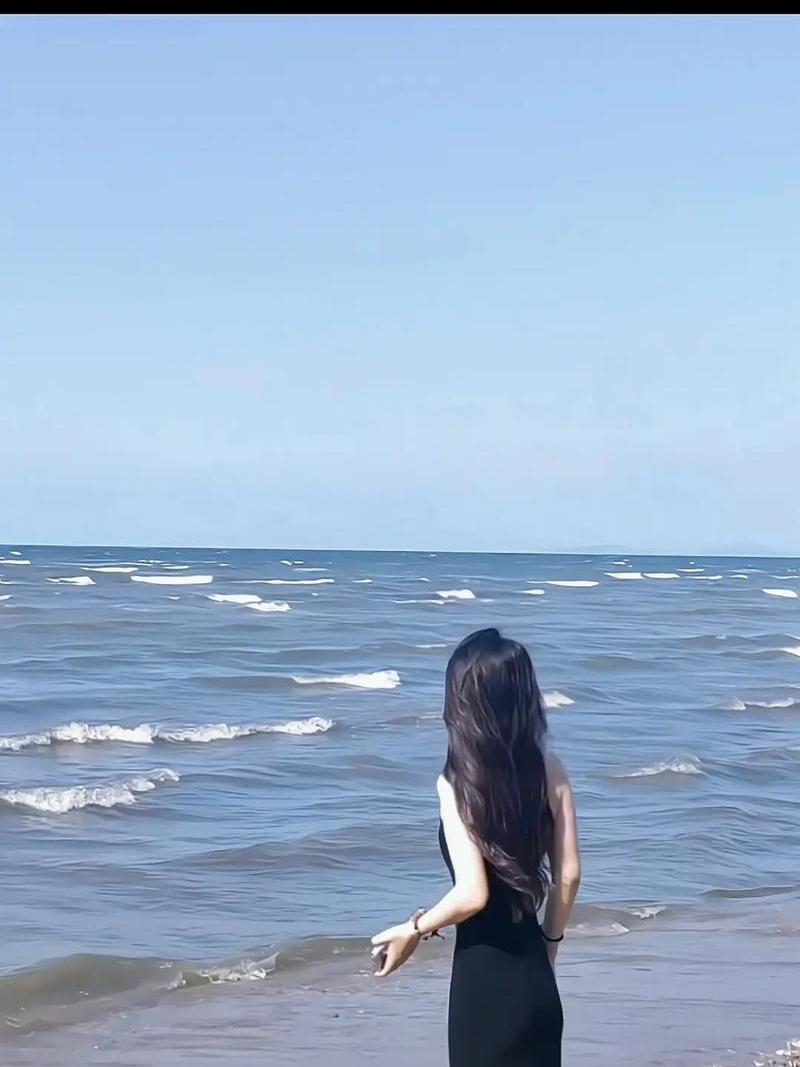 难道善良就注定要吃亏吗？我从不这么认为。
 
我信因果，所以坚持真诚待人。不算计