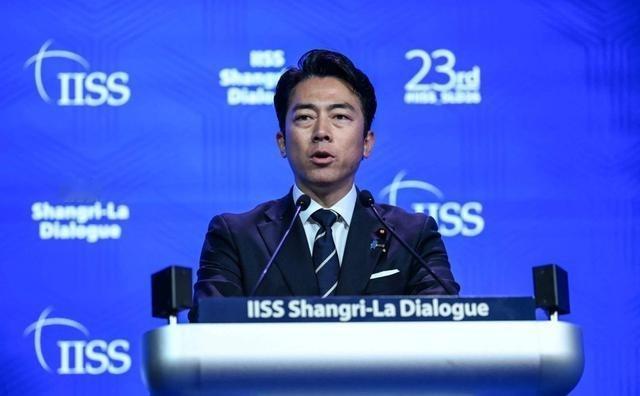 5月31号， 日本 防卫大臣 小泉进次郎 说：有一个国家拥有庞大核武库和 战略轰