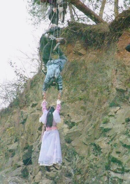 什么时候看到这几张花絮都莫名的喜欢…… 