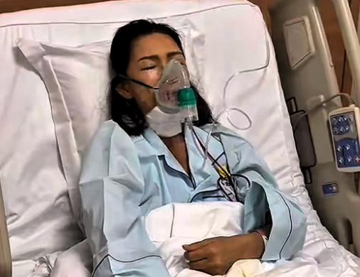 谁能想到，仅仅一天的时间竟然发生了这么多的事情。[心]

第一件事情就是54岁的