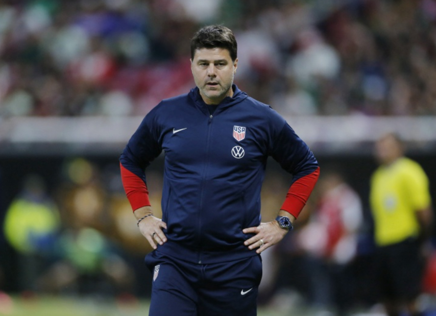 美国主帅波切蒂诺日前接受采访，并谈到了世界杯票价的问题。波切蒂诺表示，应该由国际