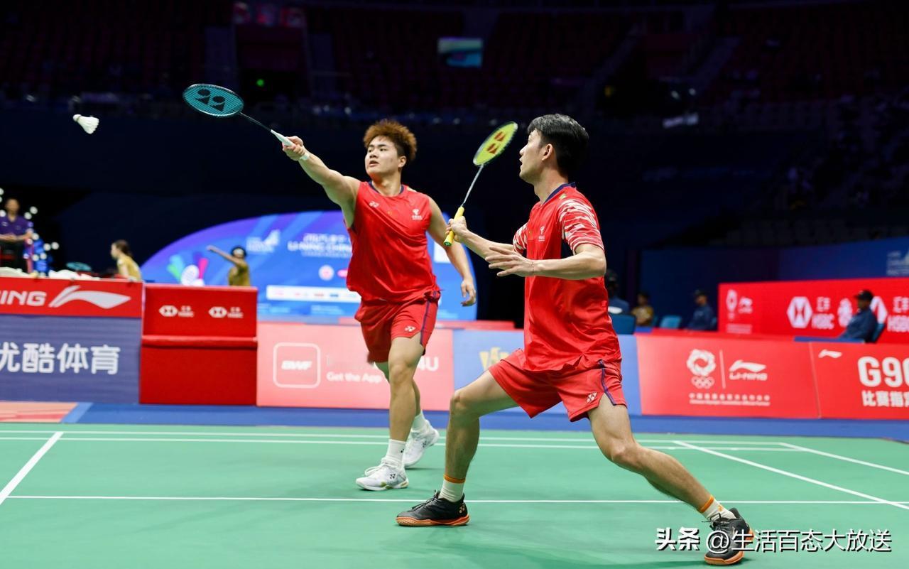 羽毛球中国大师赛，男双八强已出4席

1，任翔宇/谢浩南（中国🇨🇳）
2，阿