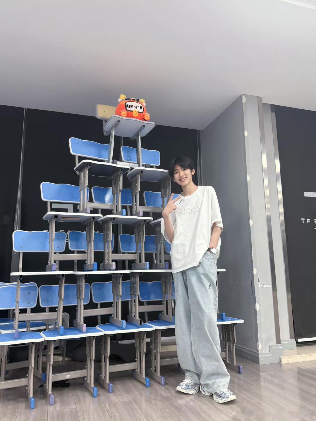 【奇文】请把“奇文99”打在评论区。 ​​​