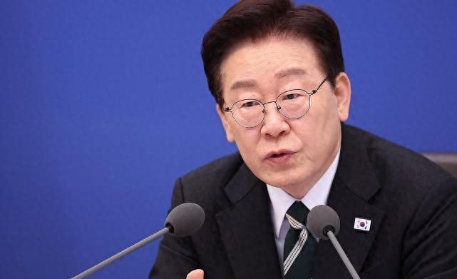 ·韩美同盟关系破裂？李在明强势表态：国家就要靠国家自己守护，为什么要依赖别人
