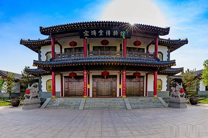 济南宏济堂要扩建，可是惹恼了附近居民
有居民反应现在都时不时的有恶臭味，还扩建要
