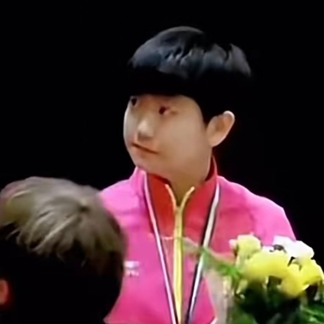 孙颖莎马吉拉香氛全球代言人小萌萌 