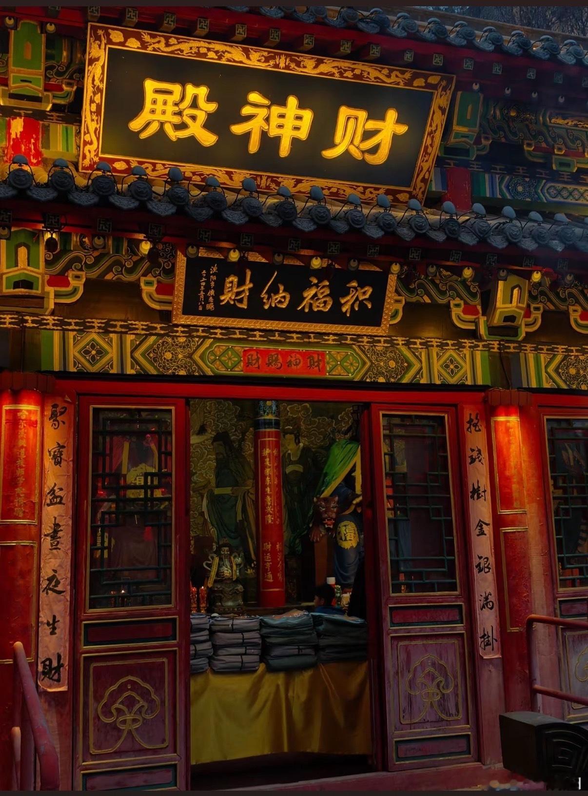 指数反弹，核心依旧靠科技股带队走强！存储三杰：长电科技、兆易创新、德明利 继续涨