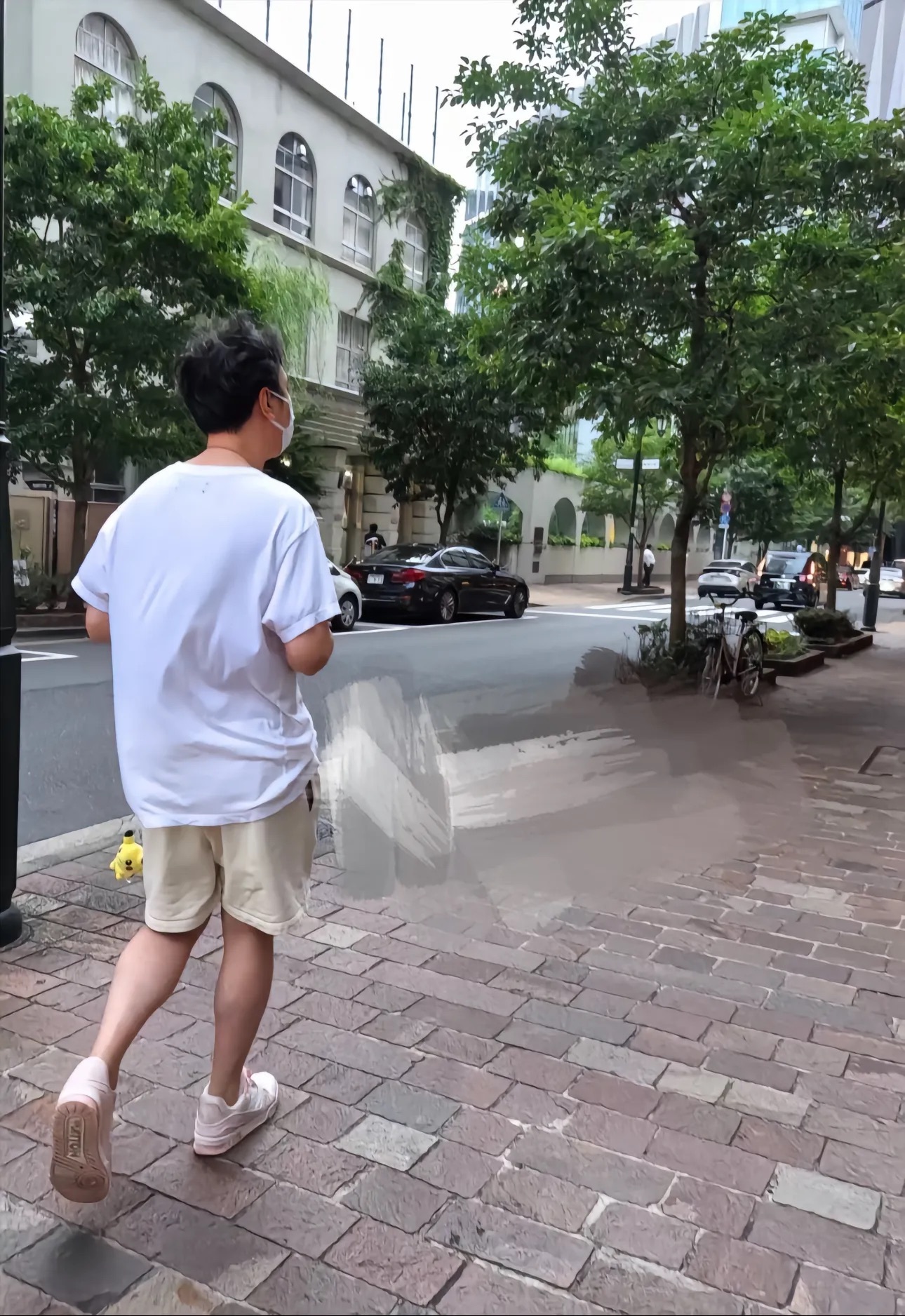 #问路王思聪 人还怪好的# 王思聪太接地气！网友爆料他最真实的一面:不仅比网上帅
