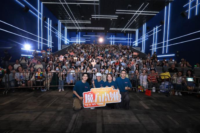杨紫琼时隔八年再回中国开启路演杨紫琼时隔八年回国开启路演之旅时隔八年中国路演，必