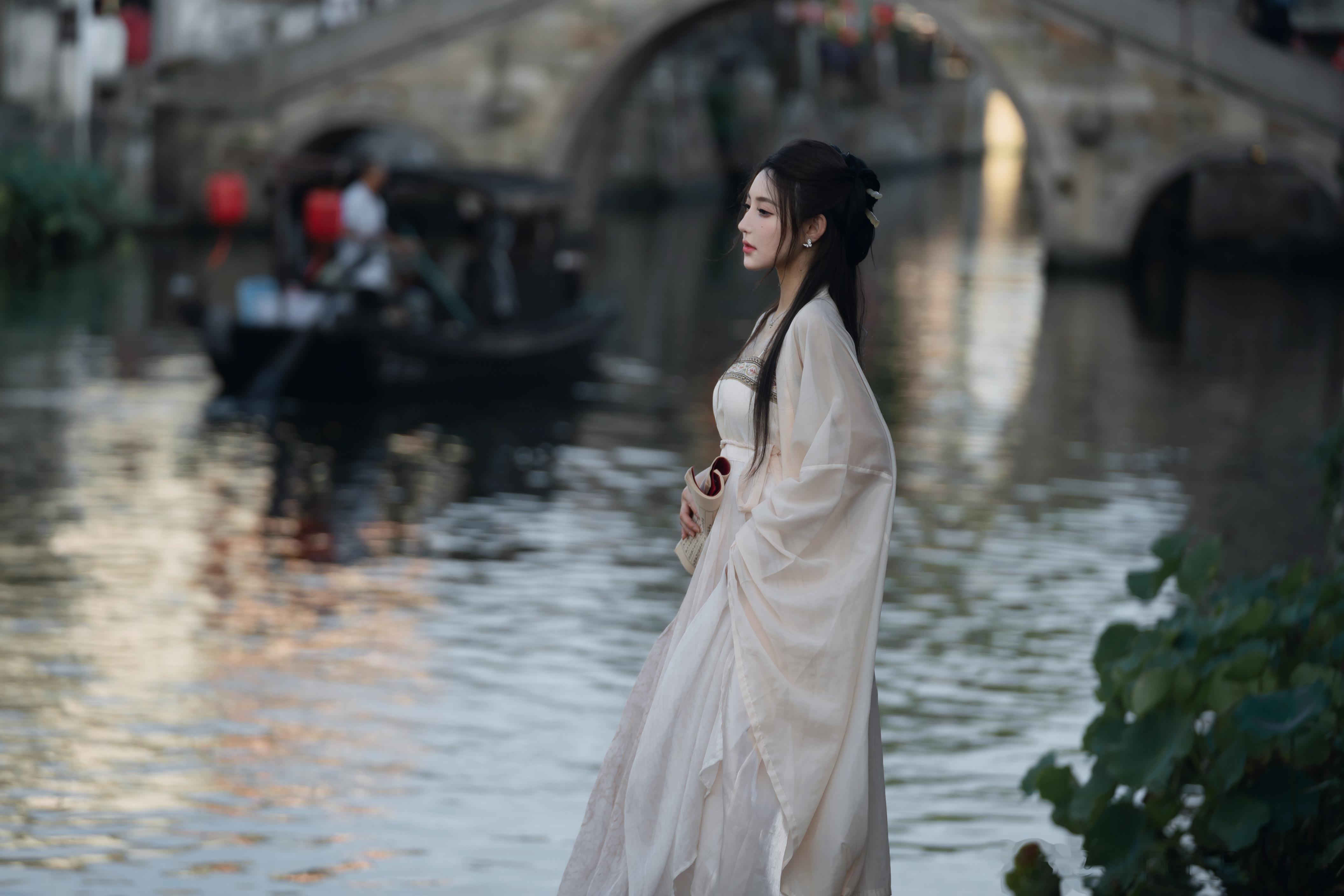 今天你穿越了吗#中国风# ​​​