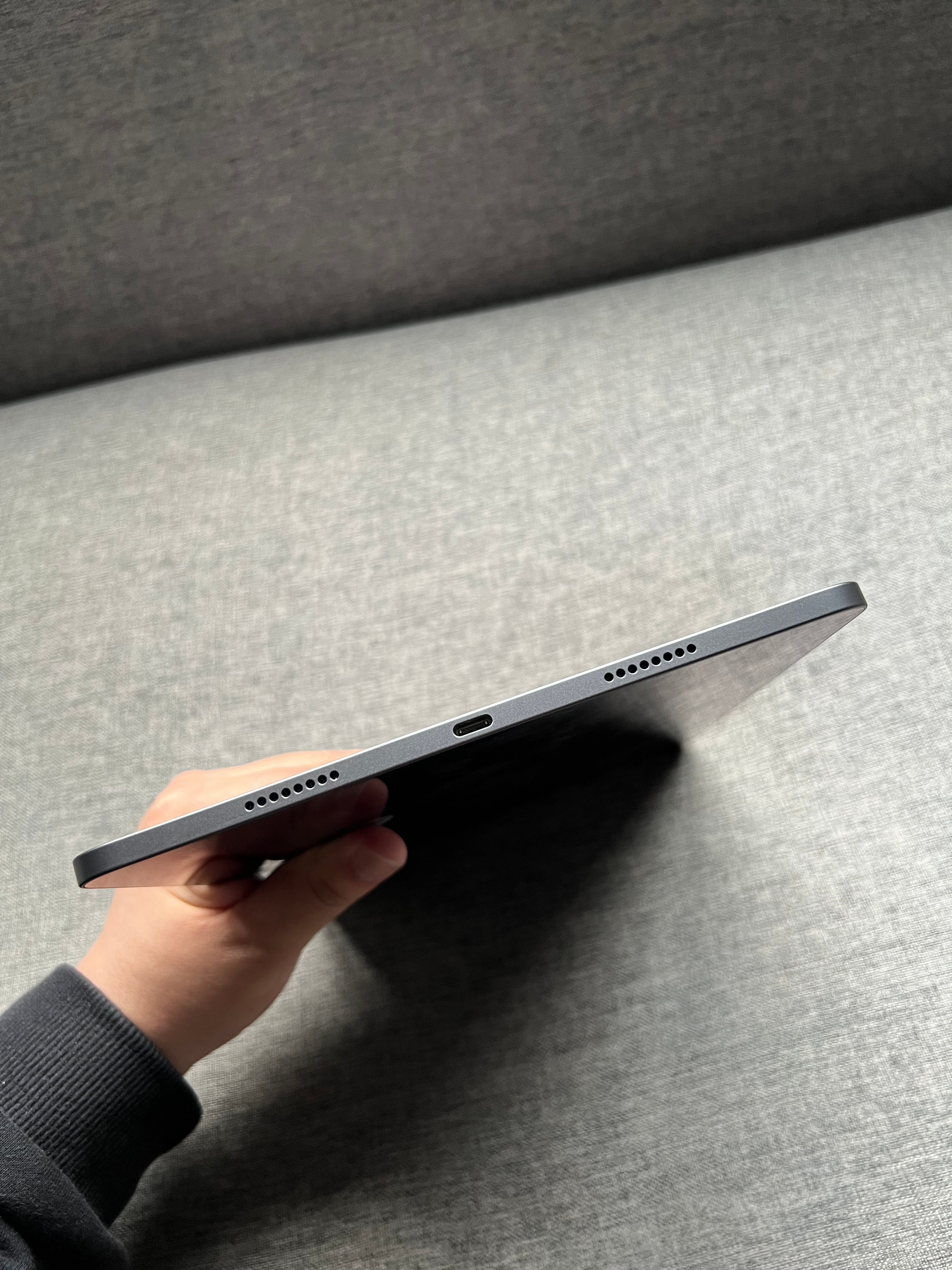 iPad Pro 11寸 M1芯片 256G 深空灰，95+新，整机轻微使用痕迹