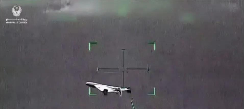 伊朗的无人机对海湾国家造成的损伤很大，但是无人机并不好拦截，传统的防空导弹系统还