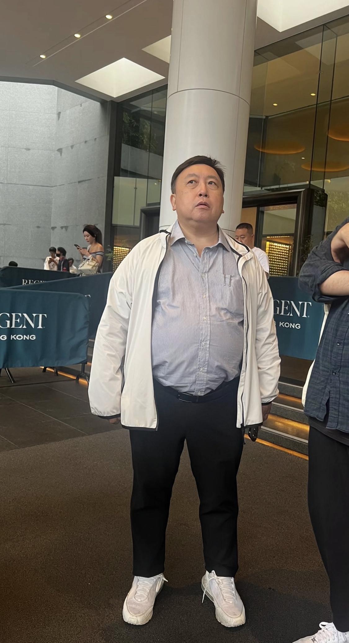 王晶导演70岁了，这个状态真的可以了，于他同一时期的李连杰已经进过ICU了，还比
