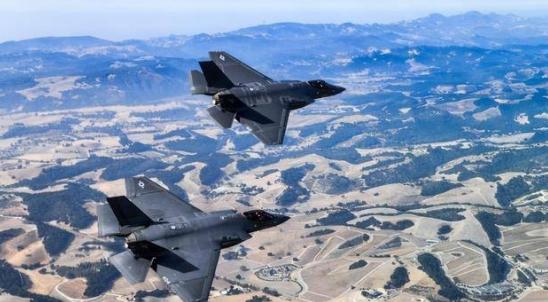 美军闪电撤离，伊朗或变天，特朗普开始担心：中方抄了美军后路
最近，美国一边忙着撤