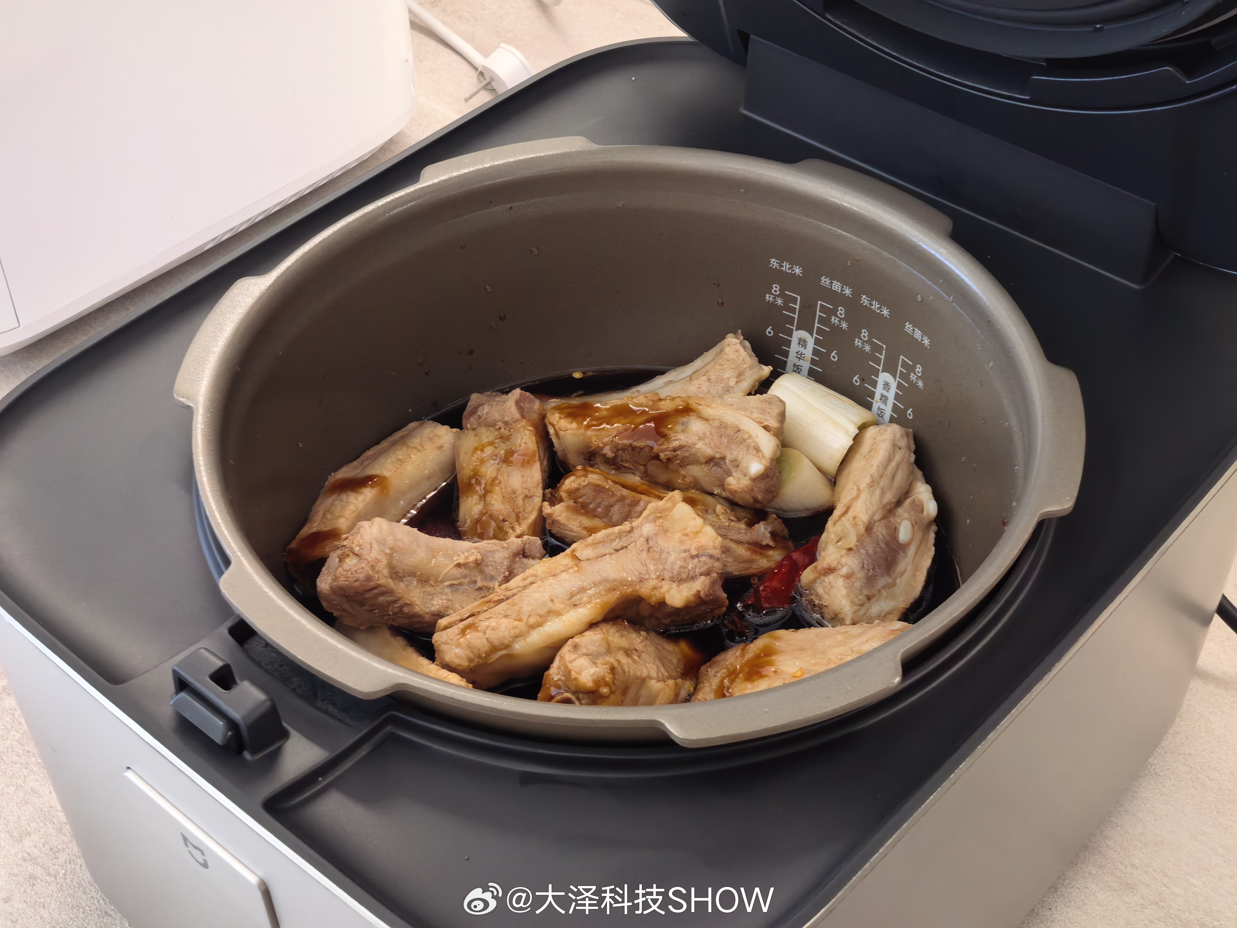 西贝已获预制食品相关专利授权西贝品质确实不如以前，价格也是贵， 但如果说人家是预