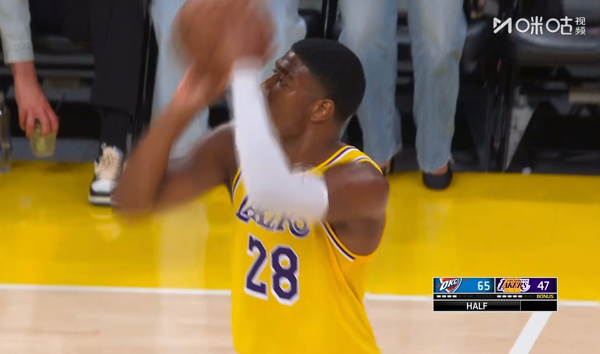 可以了，这阵容还是有还手之力。 雷霆vs湖人