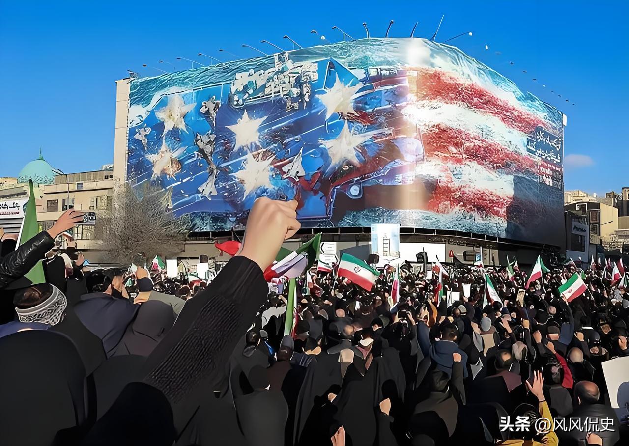 伊朗实权派，已经彻底分裂了。
国内至少分化出两股派系，实际对立的派系甚至更多。