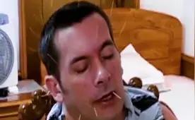 简直是奇迹，2008年，美国著名运动员戴维全身瘫痪，求助中国一名老中医，被扎了9