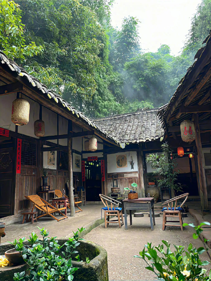 “ 寻一方小院落，装下四季风月，盛满人间清欢 ...” 