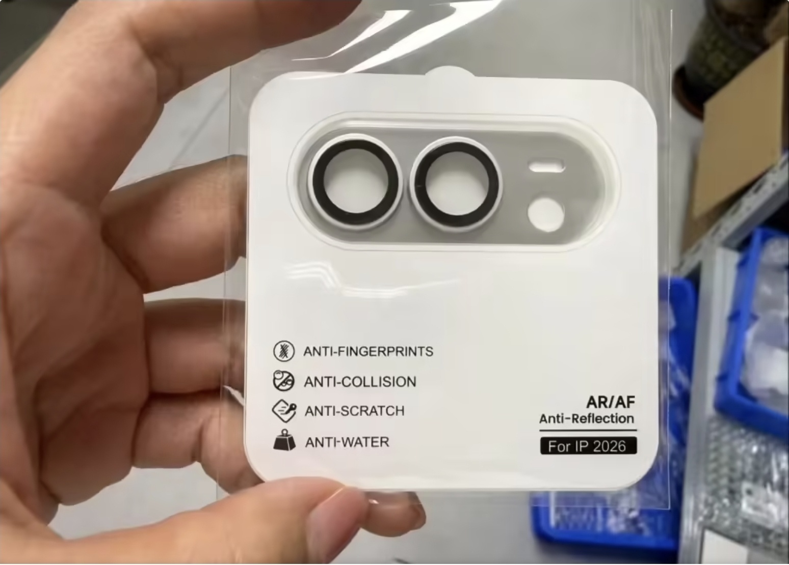 你能通过这两个组件来判断 iPhone ultra 的机身颜色吗 