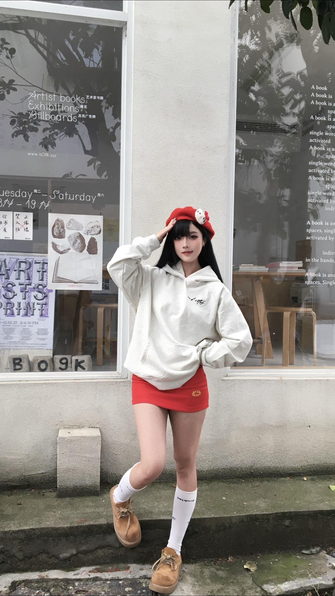 我现在的刻薄程度就是在go学长瓦学弟争论什么才是真正的fps时掏出永劫...