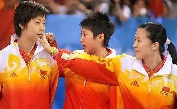 曝李小冉退出浪姐随着福原爱官宣三胎产子，中日韩女乒10大名将，子女情况更新如下1